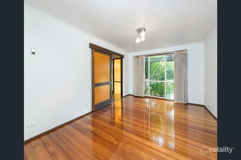 Property photo of 8 Strand Close Glen Waverley VIC 3150