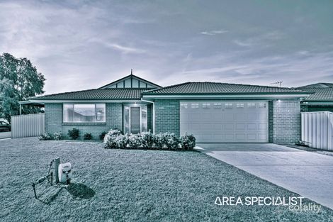 Property photo of 71 Blue Horizons Way Pakenham VIC 3810