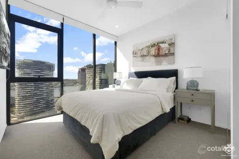 Property photo of 1805/12 Cunningham Street Newstead QLD 4006