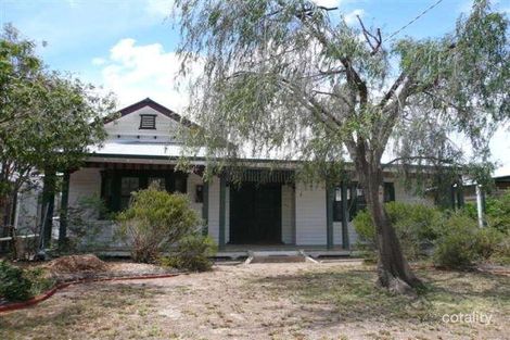 9 The Avenue, Warracknabeal, VIC 3393