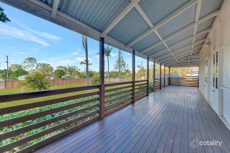 Property photo of 17 Wadeleigh Street Bororen QLD 4678