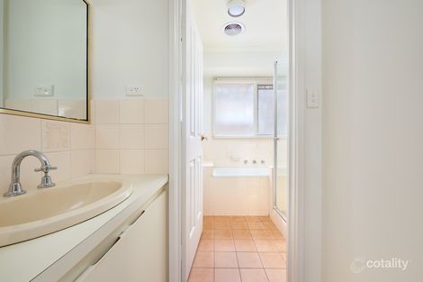 Property photo of 1 Findon Court Seaford VIC 3198