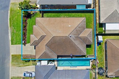 33 Rolland Pde, Warner, QLD 4500