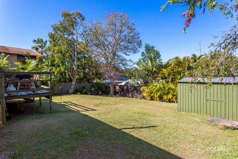 Property photo of 17 Hillview Parade Ashmore QLD 4214