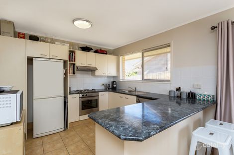 Property photo of 17 Hillview Parade Ashmore QLD 4214