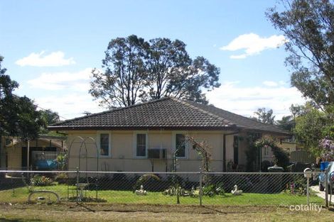 35 Tasman Ave, Lethbridge Park, NSW 2770