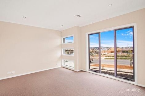 Property photo of 15 Eugene Vincent Street Bonner ACT 2914