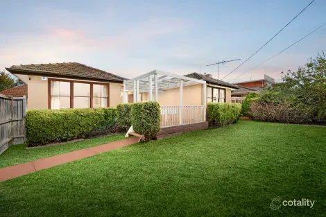 1/4 Lockington Cres, Dandenong, VIC 3175