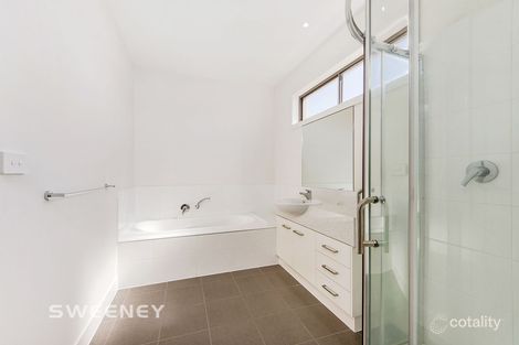 2/71 Oberon Ave, St Albans, VIC 3021