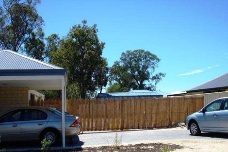 Property photo of 116 Leschenault Parade Australind WA 6233