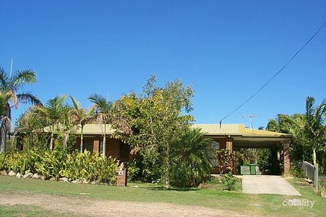 9 Hewitt St, Emu Park, QLD 4710