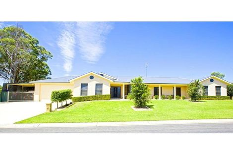 Property photo of 32 Monteray Terrace Glenmore Park NSW 2745