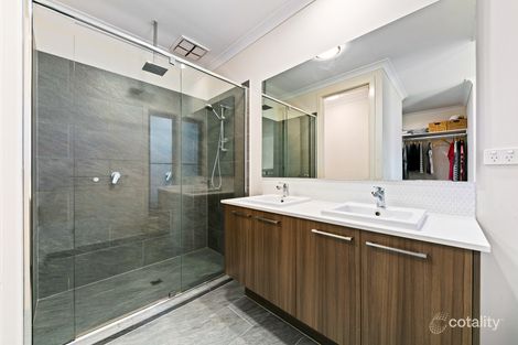 Property photo of 46 Falstone Circuit Mickleham VIC 3064