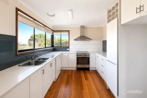 Property photo of 6 Eldine Court Grovedale VIC 3216