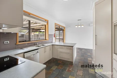 Property photo of 39 Kurrajong Street Mount Gambier SA 5290
