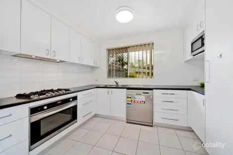 Property photo of 1 Dreyfus Place Dianella WA 6059