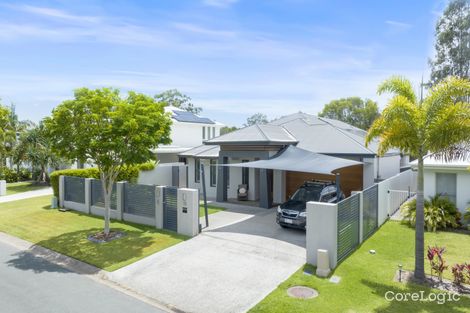 Property photo of 103 The Peninsula Helensvale QLD 4212