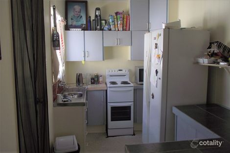 Property photo of 77 Longland Street Redcliffe QLD 4020