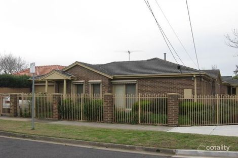 2a Courtney St, Cheltenham, VIC 3192