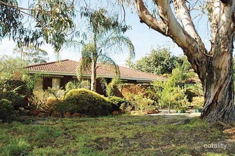 32 Lawrence St, Gosnells, WA 6110