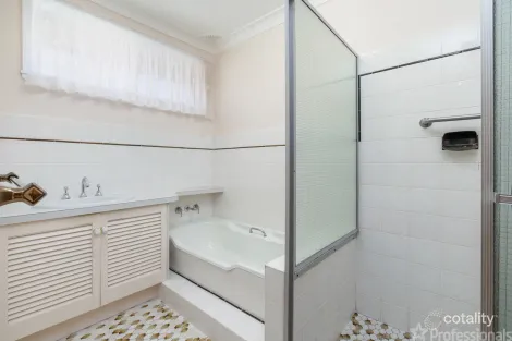 Property photo of 22 Talinga Place Orange NSW 2800