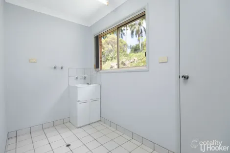 Property photo of 8 Lavarack Street The Range QLD 4700