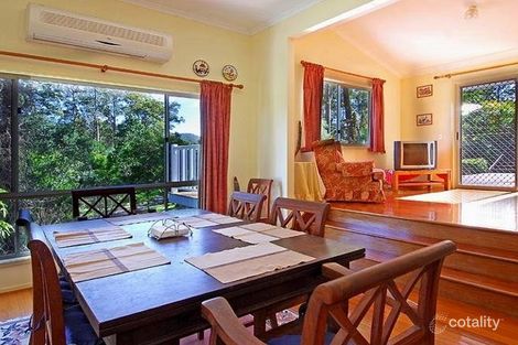 Property photo of 2 Carissa Place Bonogin QLD 4213