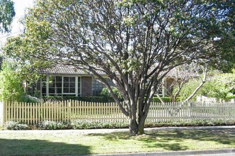 21 Tiverton Dr, Mulgrave, VIC 3170