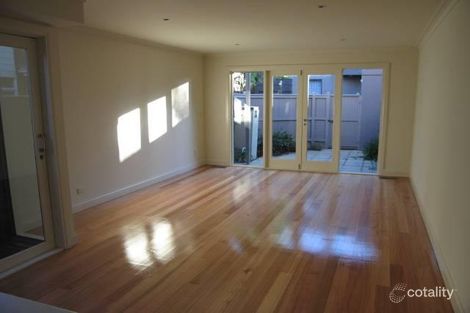 Property photo of 1/3 Gertrude Street Windsor VIC 3181