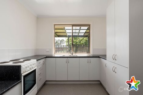Property photo of 11 Chelsworth Park Lane Lilydale VIC 3140