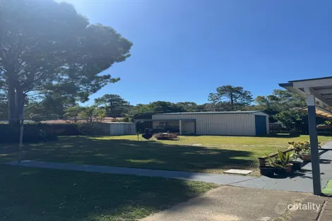 Property photo of 6-8 Bishop Road Beachmere QLD 4510