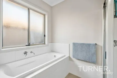 Property photo of 18A Pine View Close Old Reynella SA 5161