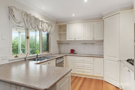 Property photo of 25 Caladenia Circuit Frankston South VIC 3199