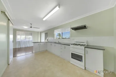 Property photo of 19 Waterson Drive Sun Valley QLD 4680