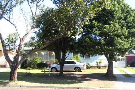 69 Grove St, Casula, NSW 2170