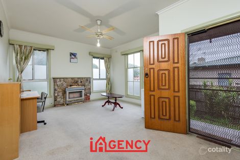 Property photo of 6 Chifley Crescent Dandenong North VIC 3175