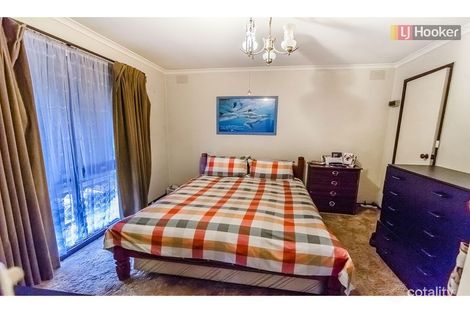 Property photo of 21 Hothlyn Drive Craigieburn VIC 3064