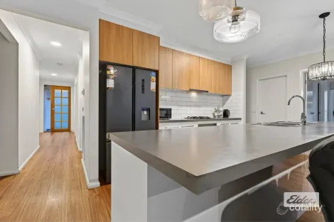 Property photo of 4 Middleton Crescent Wodonga VIC 3690