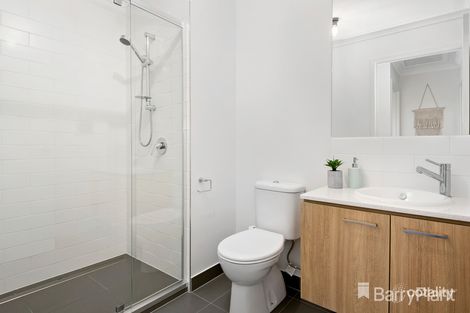Property photo of 10 Everglades Street Lyndhurst VIC 3975