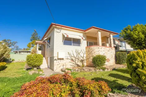 Property photo of 6 Belbourie Street Wingham NSW 2429