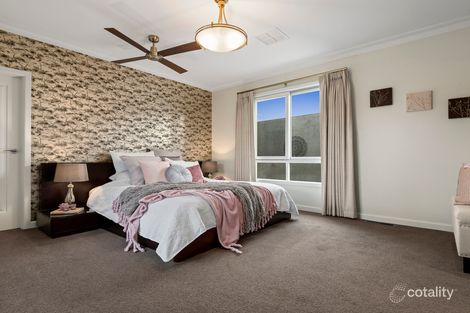 Property photo of 3 Thomas Court Parkdale VIC 3195
