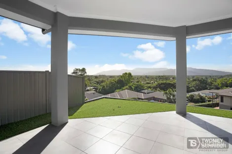 44 Sunbird Dr, Woree, QLD 4868