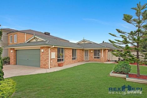 Property photo of 17 Parish Court Narre Warren South VIC 3805