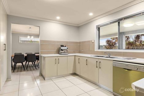 Property photo of 8 Fallon Drive Middle Ridge QLD 4350