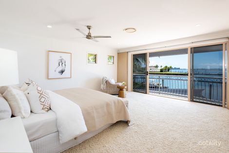 2/5 Howard St, Runaway Bay, QLD 4216