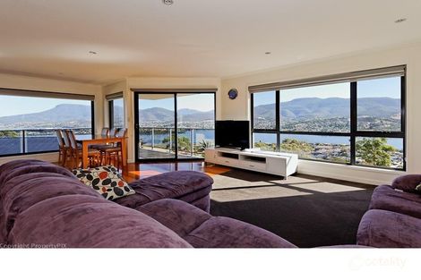 Property photo of 30 Natlee Crescent Old Beach TAS 7017