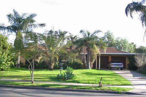 27 Devenish St, Greenfield Park, NSW 2176