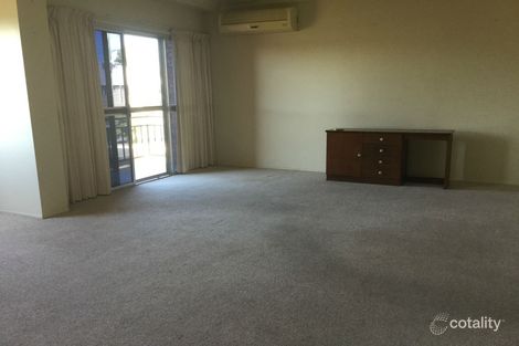 Property photo of 4/100 Kent Street Rockhampton City QLD 4700