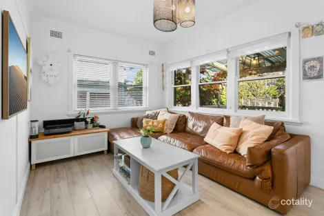 Property photo of 54 Johnson Street Freshwater NSW 2096