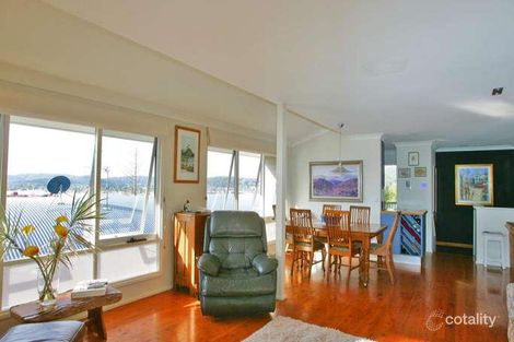 8 Koonora Ave, Blackwall, NSW 2256